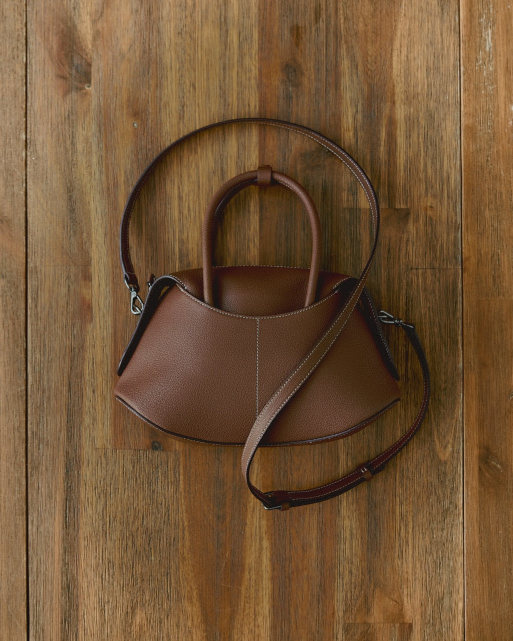 The Sova Bag Tan brown