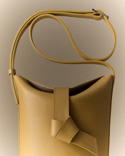 The Manoette Bag Golden dune