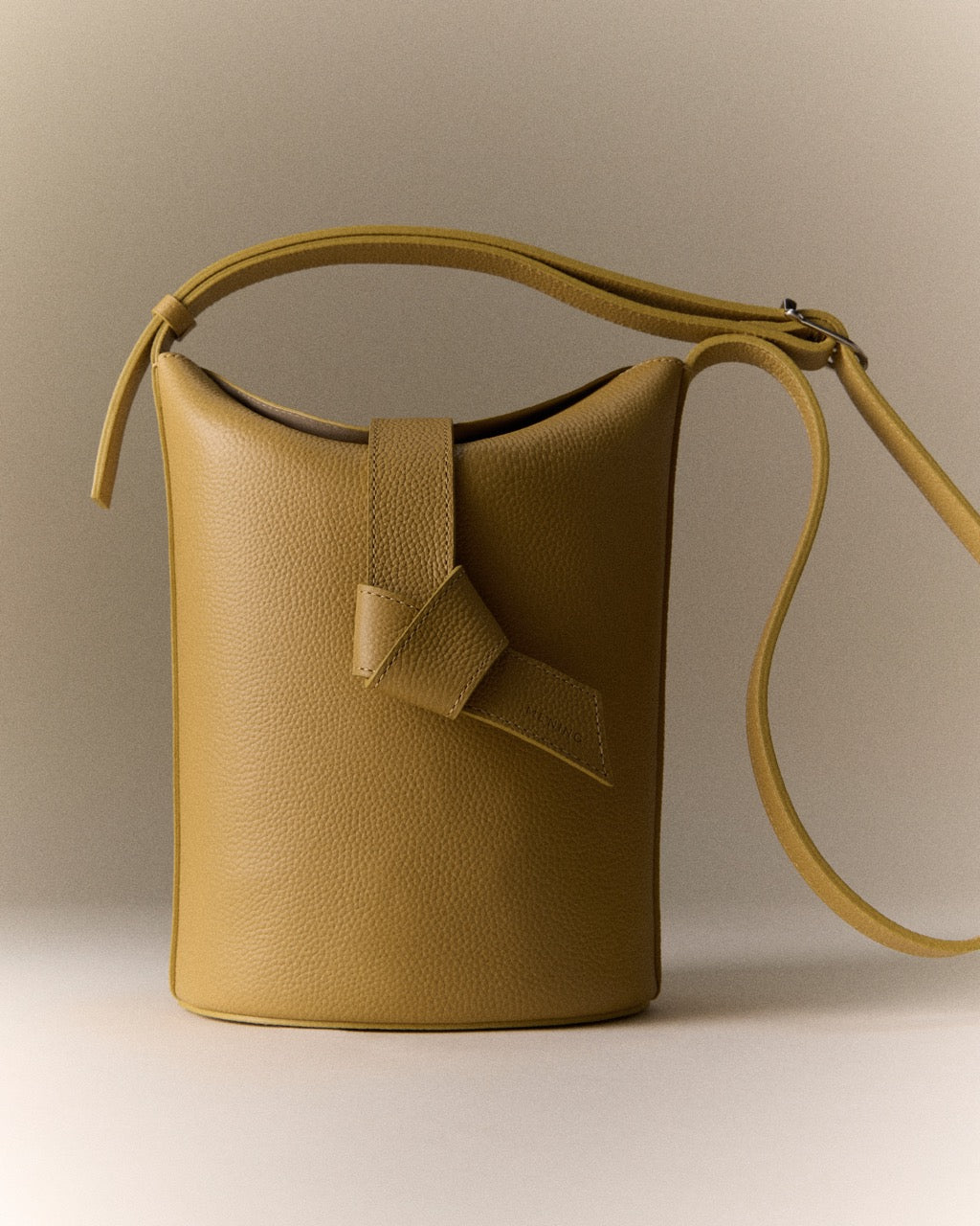 The Manoette Bag Golden dune