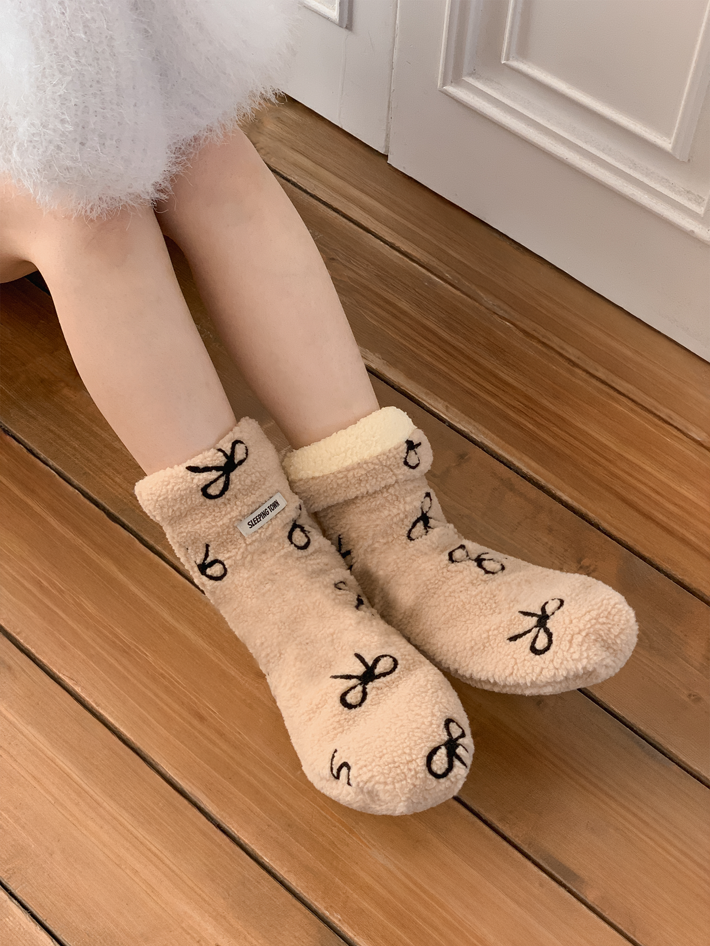 おやすみソックス Ribbon Beige