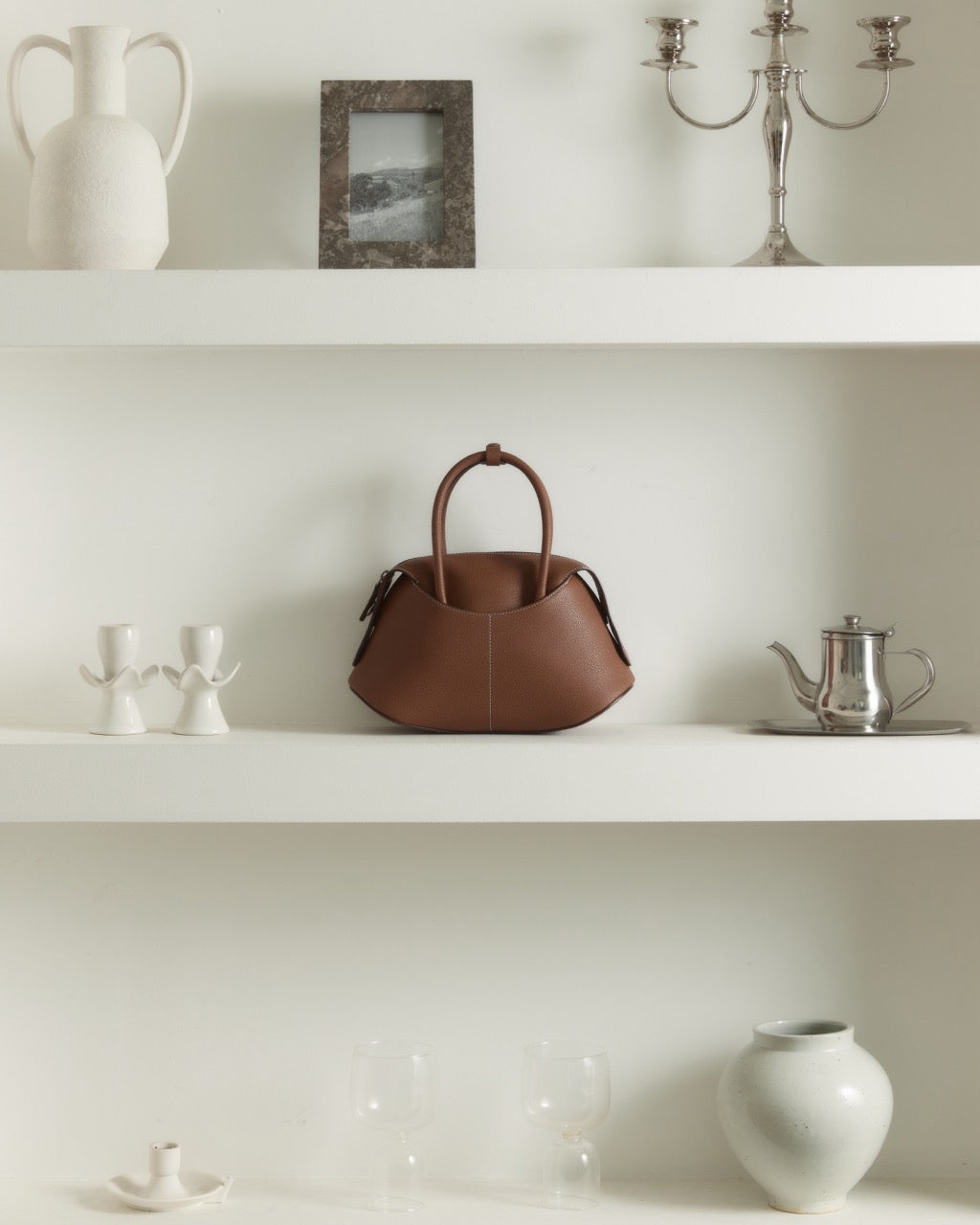 The Sova Bag Tan brown