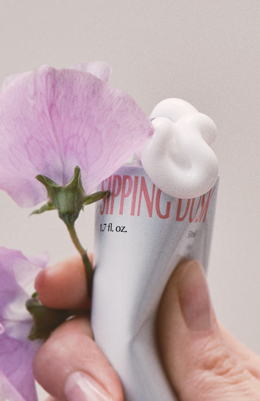 SIPPING DUSK, DECANTING HAND CREAM